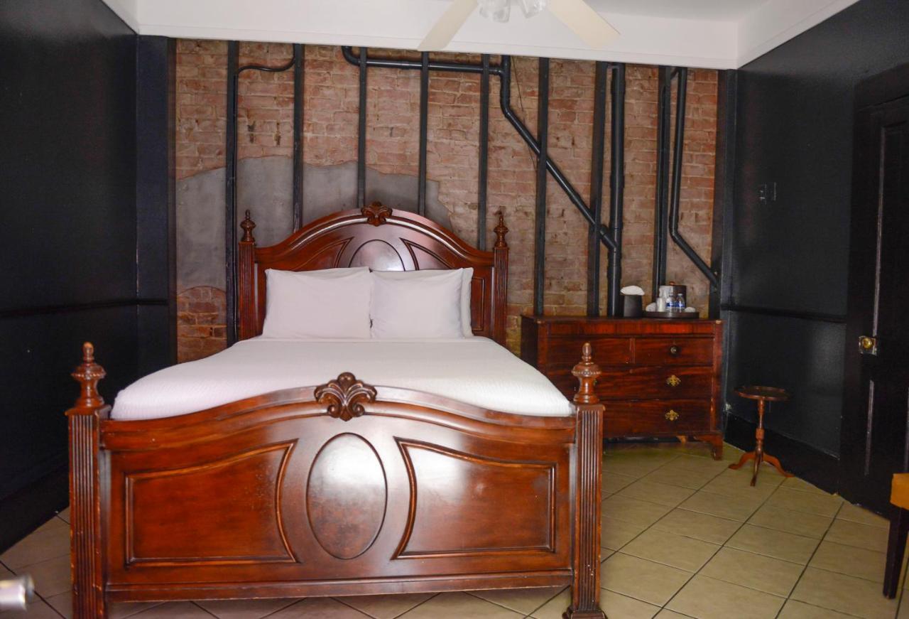 Frenchmen Hotel La Nouvelle-Orléans Extérieur photo